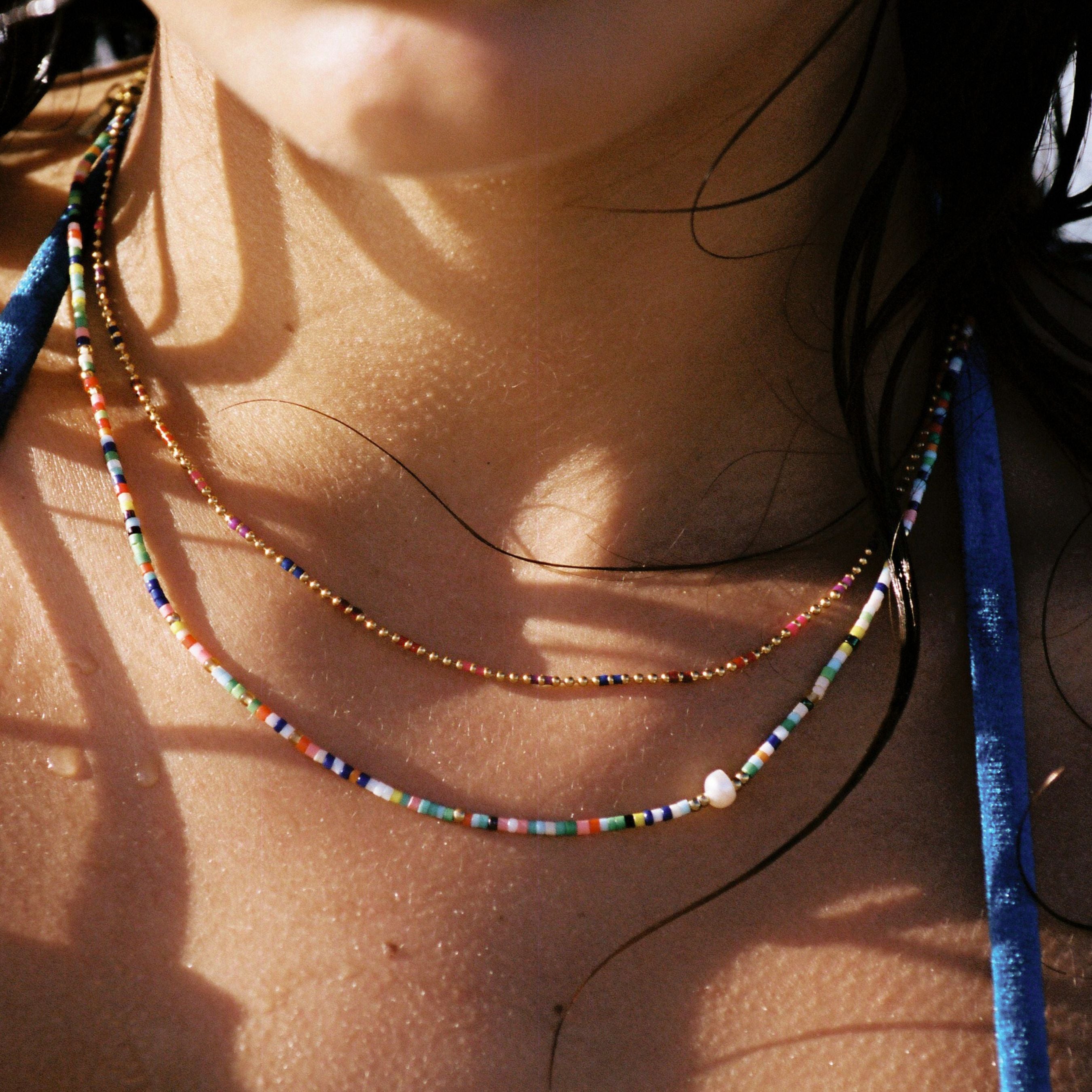 Multicolor Beaded Choker with Pearl