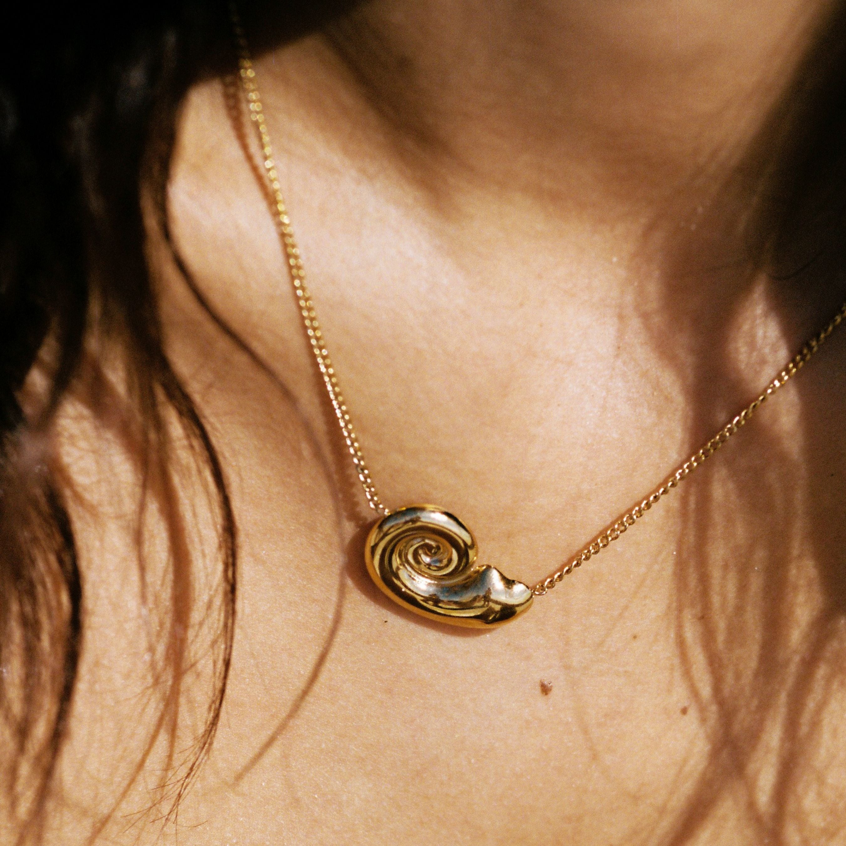 Nautilus Choker Summer