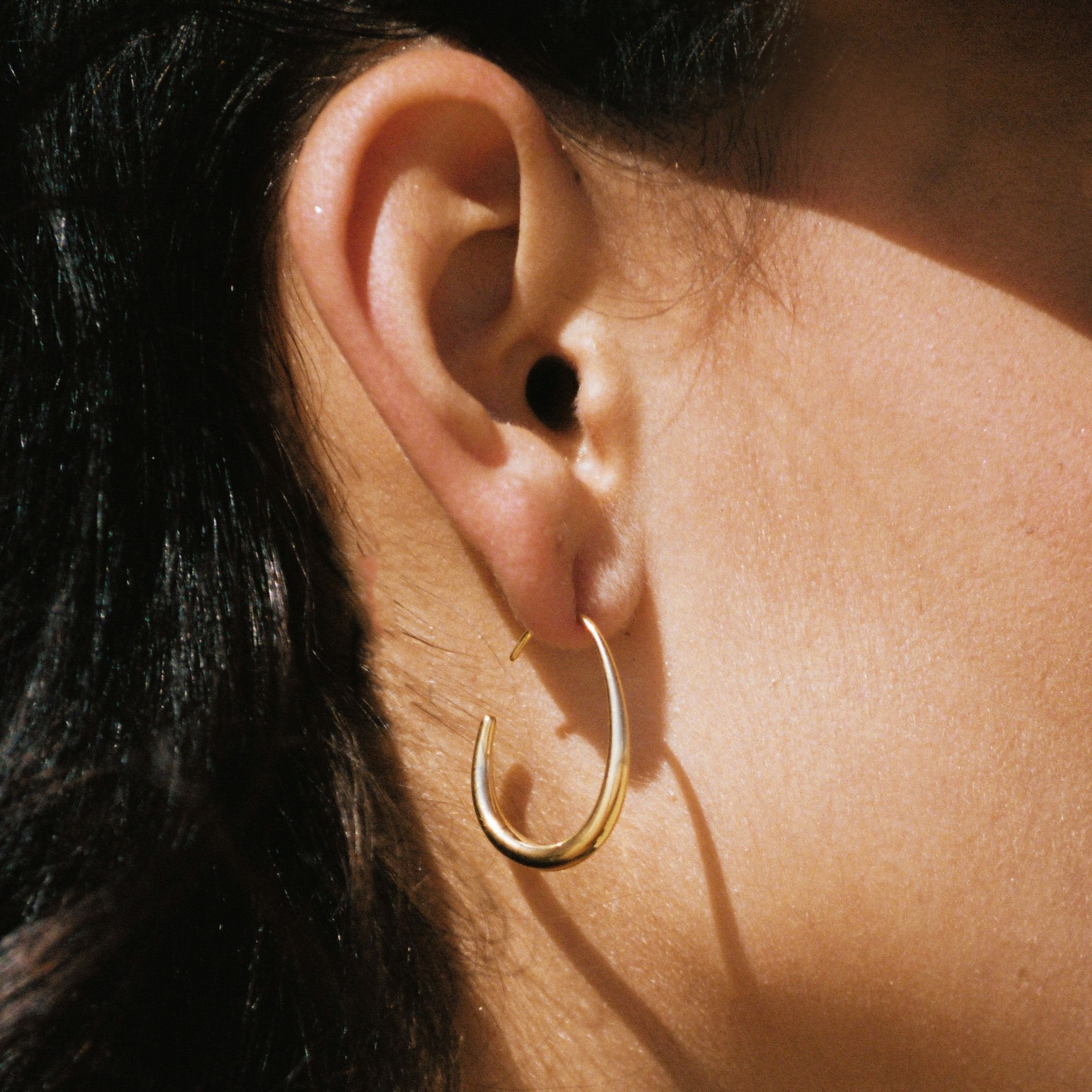Open Hoops Gold